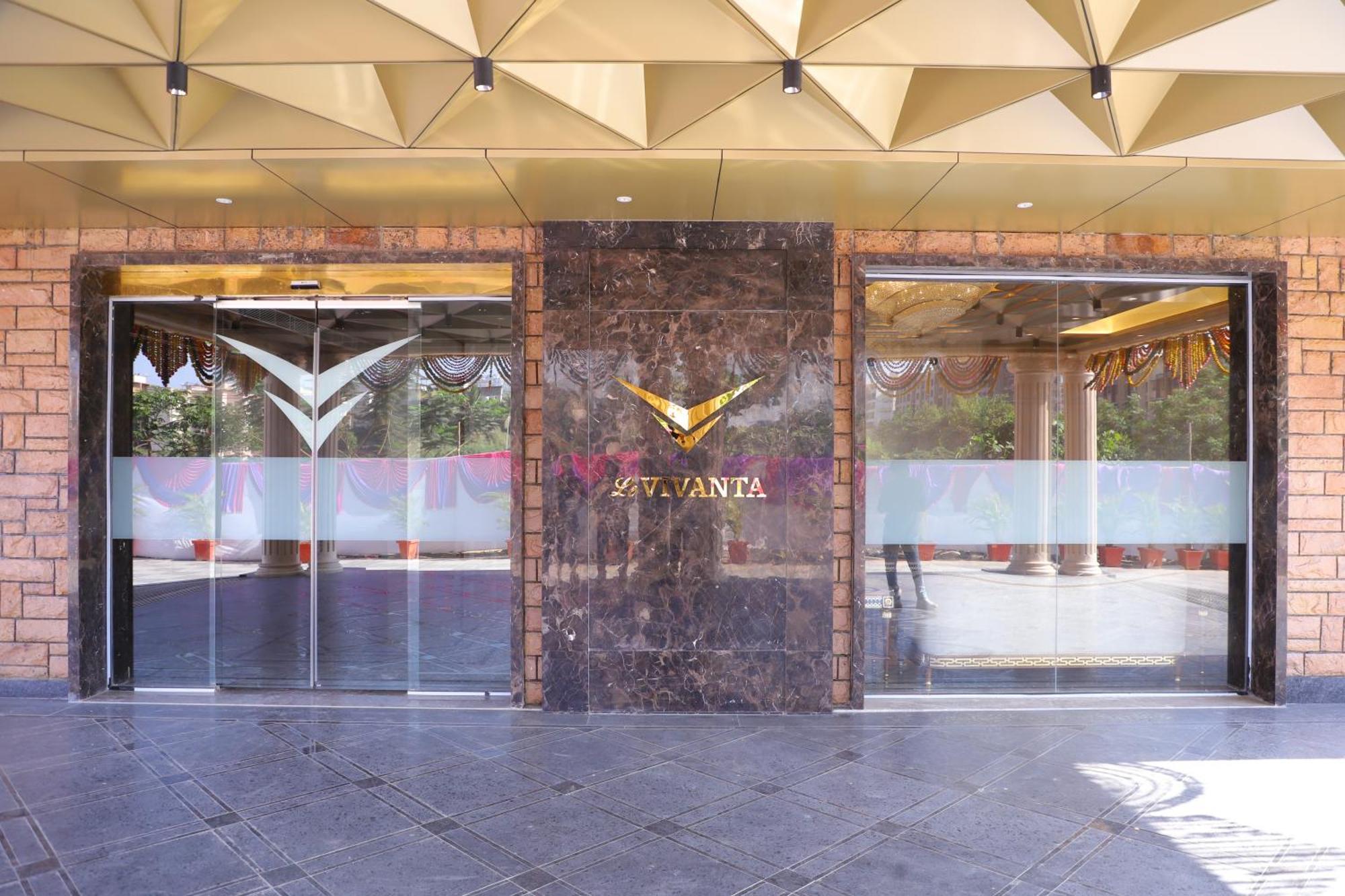 Le Vivanta Virār Extérieur photo