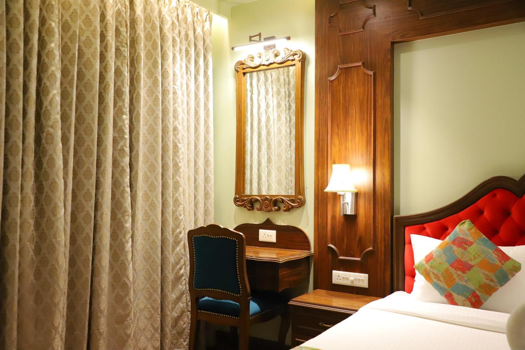 Le Vivanta Virār Extérieur photo