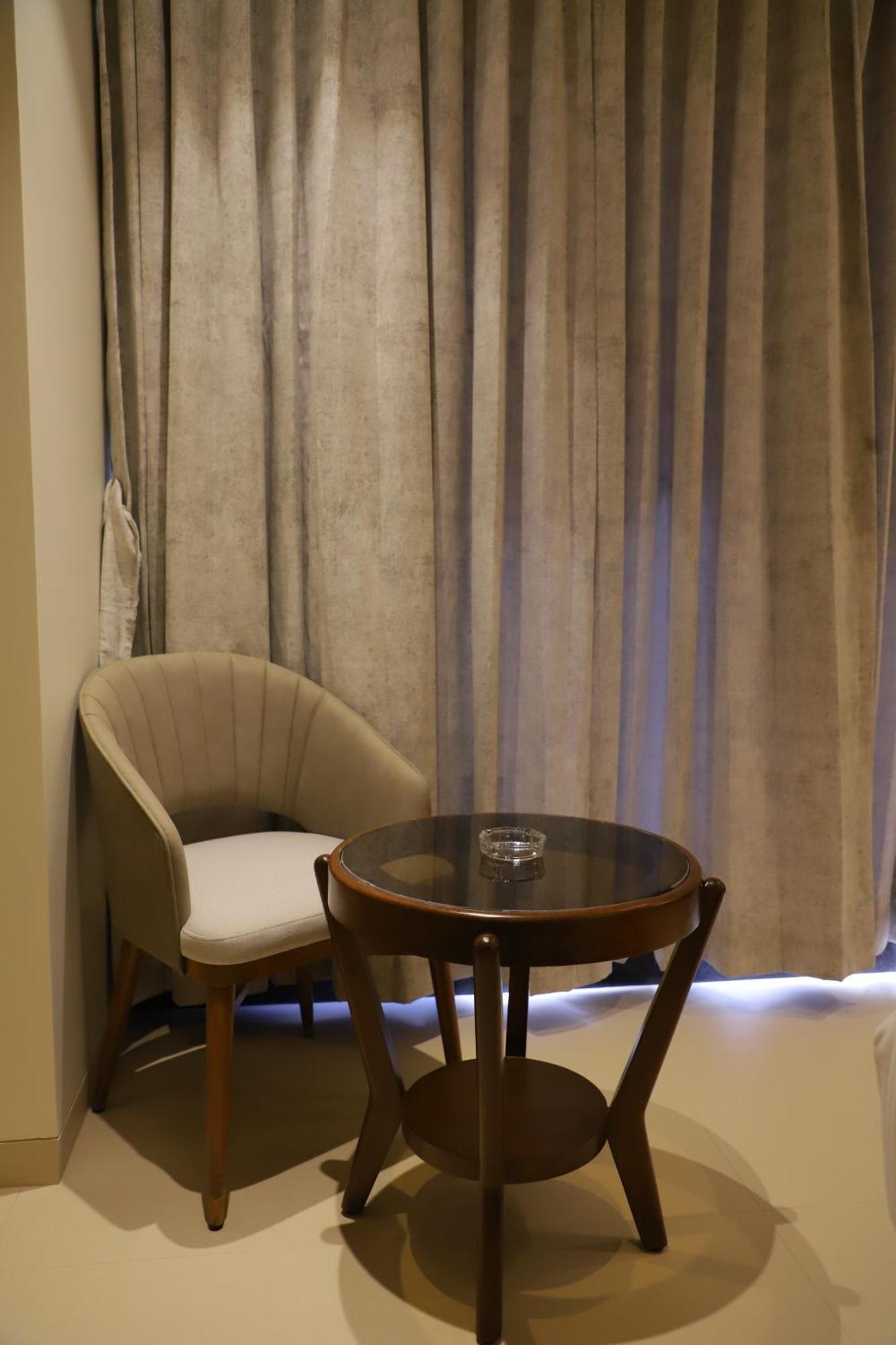 Le Vivanta Virār Extérieur photo